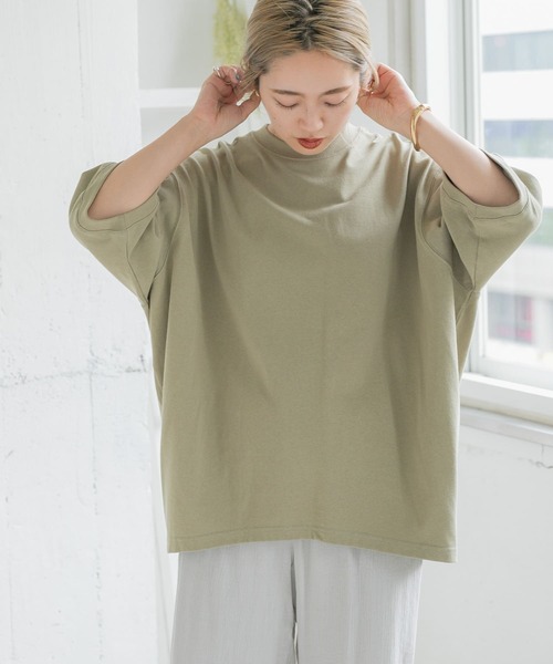 ITEMS URBANRESEARCH（アイテムズ アーバンリサーチ）の「バルーンTシャツ（Tシャツ/カットソー・レディース・カーキ/グレー系その他/ブラック/オフホワイト・FREE）」の16枚目の写真