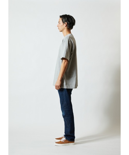 United Athle(ユナイテッドアスレ)の「9.1オンス マグナムウェイト ビッグシルエット Tシャツ アシッドカーキ(Tシャツ/カットソー・メンズ・アッシュブラウン・MEDIUM/LARGE)」の4枚目の写真