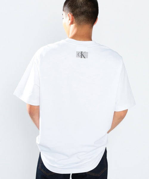 Calvin Klein Jeans（カルヴァンクラインジーンズ）の「エスケープ パーム プリント グラフィック  Tシャツ（Tシャツ/カットソー・メンズ・ホワイト・S/M/L/XL）」の3枚目の写真