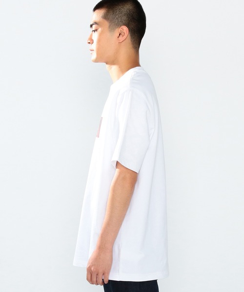 Calvin Klein Jeans（カルヴァンクラインジーンズ）の「エスケープ パーム プリント グラフィック  Tシャツ（Tシャツ/カットソー・メンズ・ホワイト・S/M/L/XL）」の4枚目の写真