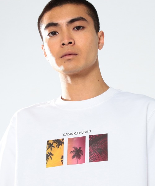 Calvin Klein Jeans（カルヴァンクラインジーンズ）の「エスケープ パーム プリント グラフィック  Tシャツ（Tシャツ/カットソー・メンズ・ホワイト・S/M/L/XL）」の5枚目の写真