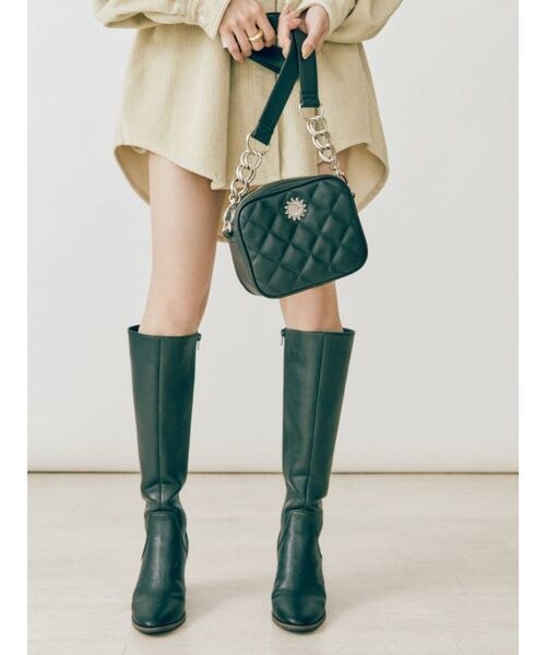 EVRIS（エヴリス）の「キルティングショルダーBAG（ショルダーバッグ・レディース・グリーン/ベージュ/アイボリー/ブラック・FREE）」の6枚目の写真