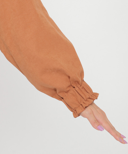 LBC（エルビーシー）の「ギャザーロングコート（ノーカラーコート・レディース・チャコールグレー/ブラウン/ダークオリーブ・M）」の16枚目の写真