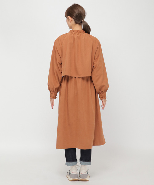 LBC（エルビーシー）の「ギャザーロングコート（ノーカラーコート・レディース・チャコールグレー/ブラウン/ダークオリーブ・M）」の11枚目の写真