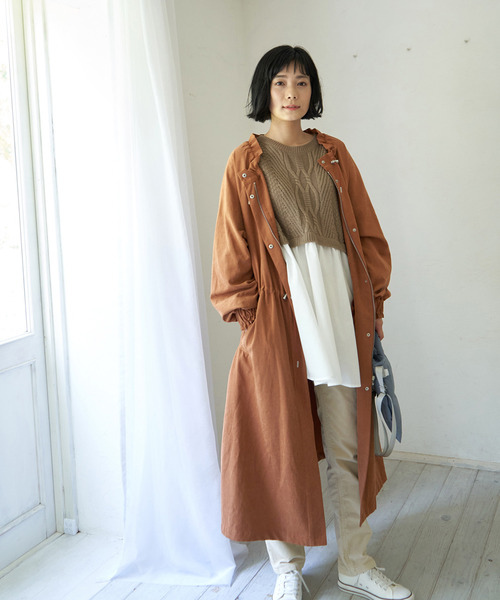 LBC（エルビーシー）の「ギャザーロングコート（ノーカラーコート・レディース・チャコールグレー/ブラウン/ダークオリーブ・M）」の9枚目の写真