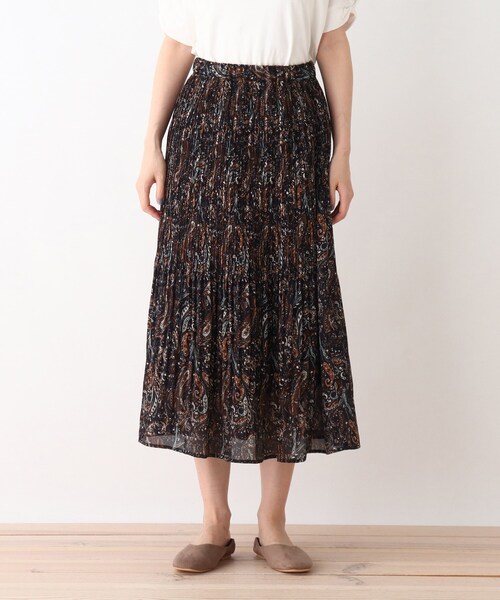 DRESKIP（ドレスキップ）の「◆ペイズリー柄プリ－ツスカート（スカート・レディース・ネイビー系/ベージュ系その他3/オレンジ系5・02/03）」の5枚目の写真