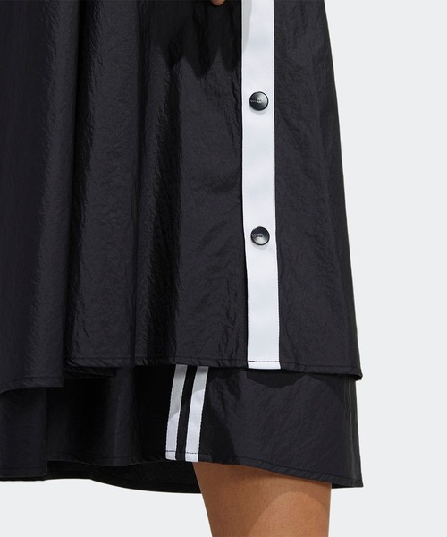 adidas（アディダス）の「アディブレイク スカート / アディダス