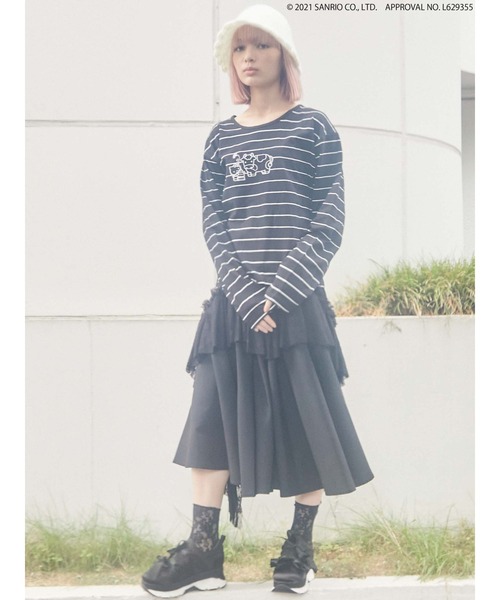 merry jenny(メリージェニー)の「HELLO KITTY border long Tee(Tシャツ/カットソー・レディース・ブラック/レッド/オフホワイト・FREE)」の15枚目の写真