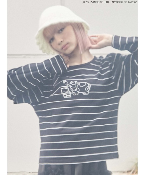 merry jenny(メリージェニー)の「HELLO KITTY border long Tee(Tシャツ/カットソー・レディース・ブラック/レッド/オフホワイト・FREE)」の21枚目の写真