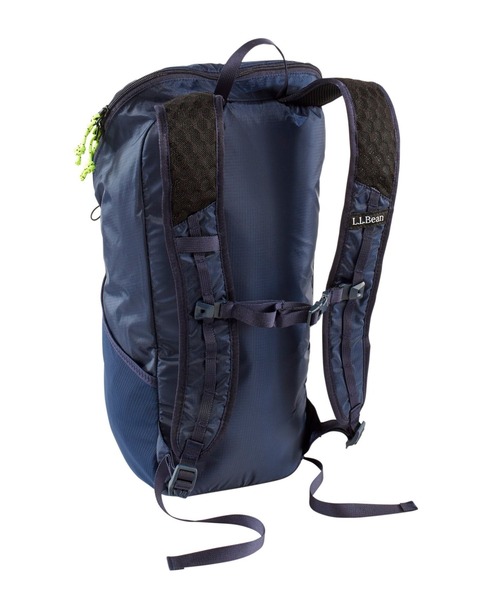 L.L.Bean(エルエルビーン)の「エル・エル・ビーン・ストアウェイ・ウルトラライト・デイ・パック(バックパック/リュック・レディース・ブラック/エメラルドブルー/ネイビー/オリーブ/グリーン系その他・ONE SIZE)」の7枚目の写真