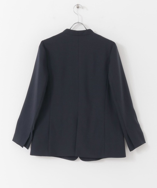 URBAN RESEARCH ROSSO（アーバンリサーチロッソ）の「フロントホックノーカラージャケット（ノーカラージャケット・レディース・ホワイト/ネイビー・FREE）」の17枚目の写真