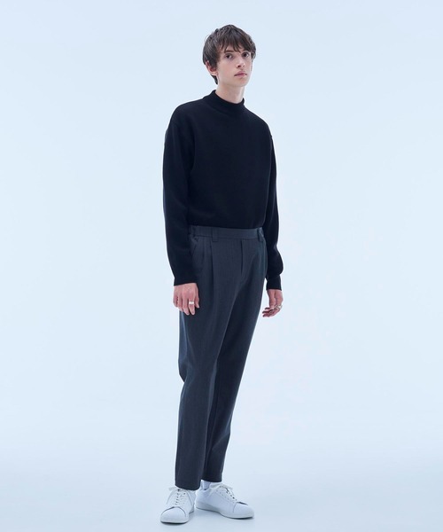 UNITED TOKYO（ユナイテッドトウキョウ）の「ウールミラノリブモックネックニット（ニット/セーター・メンズ・ブラック/オフホワイト/イエロー/オレンジ/グレイッシュベージュ/カーキ/グリーン/ベージュ/ブルー・1/2/3）」の19枚目の写真