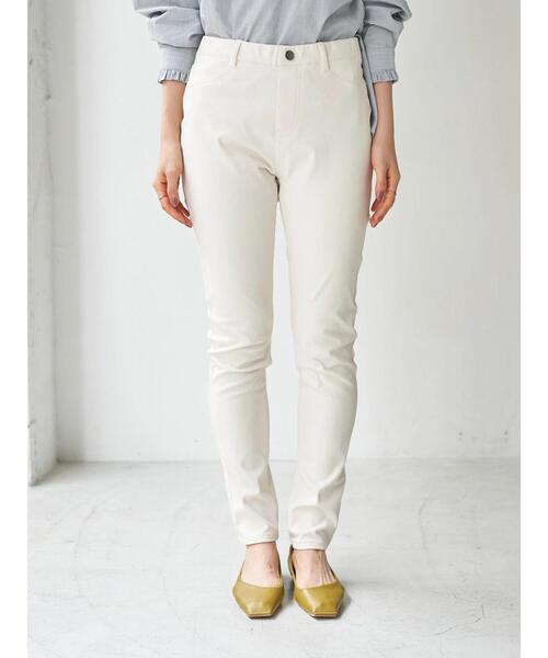 earth music&ecology（アースミュージックアンドエコロジー）の「ストレッチレギンスパンツ ＊（その他パンツ・レディース・カーキ/オフホワイト/ブラック/グレイッシュベージュ・M/L/S）」の9枚目の写真