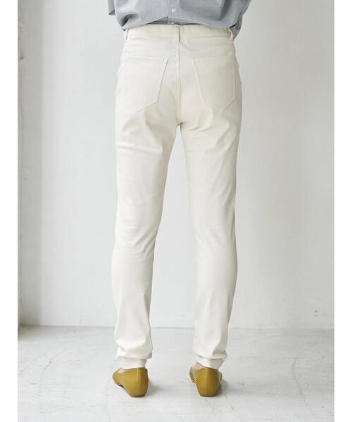 earth music&ecology（アースミュージックアンドエコロジー）の「ストレッチレギンスパンツ ＊（その他パンツ・レディース・カーキ/オフホワイト/ブラック/グレイッシュベージュ・M/L/S）」の11枚目の写真