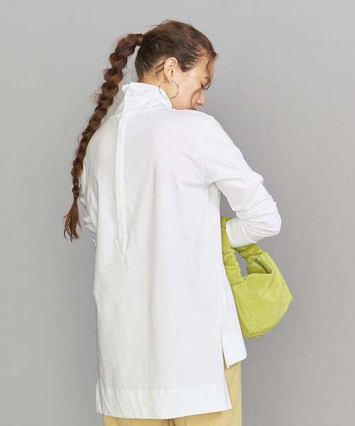 BEAUTY&YOUTH UNITED ARROWS（ビューティーアンドユースユナイテッドアローズ）の「BY コットン天竺 バックボタン タートルネックプルオーバー（Tシャツ/カットソー・レディース・ホワイト/ブラック/ベージュ・FREE）」の4枚目の写真