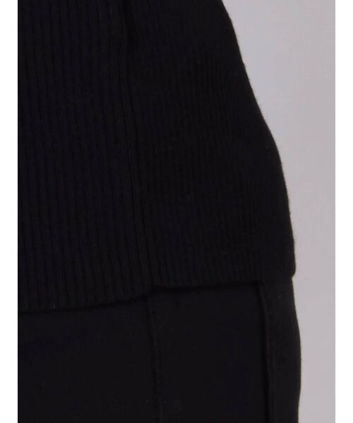 LAGUNAMOON（ラグナムーン）の「アシンメトリークロスニットプルオーバー（ニット/セーター・レディース・アイボリー/ブラック/マスタード・FREE）」の6枚目の写真