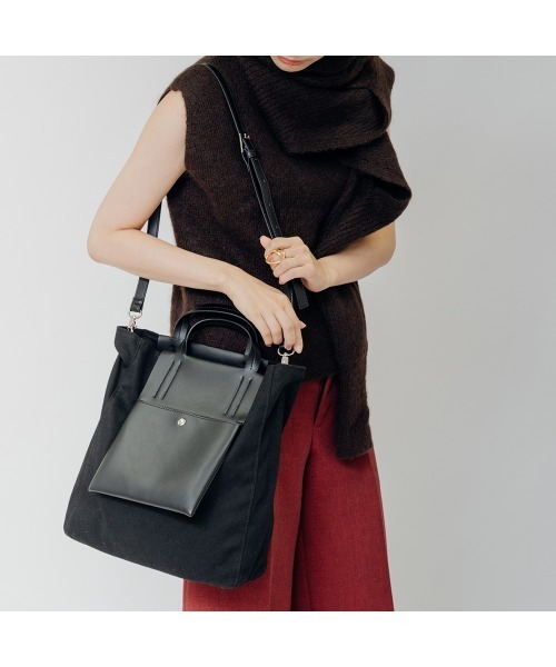 DEVICE+(デバイスプラス)の「DEVICE+ ヴィーガンレザーパネル 2WAY キャンバス トート ショルダーバッグ(ショルダーバッグ・メンズ・ブラック・FREE)」の10枚目の写真