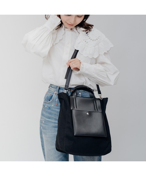 DEVICE+(デバイスプラス)の「DEVICE+ ヴィーガンレザーパネル 2WAY キャンバス トート ショルダーバッグ(ショルダーバッグ・メンズ・ブラック・FREE)」の2枚目の写真