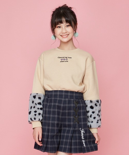 JENNI love（ジェニィラブ）の「裏起毛袖ファー切替えトレーナー