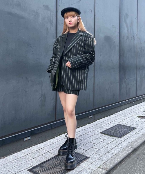 X-girl（エックスガール）の「BARBED WIRE PINSTRIPE SHORT PANTS（その他パンツ・レディース・ライトブルー/ブラック・S/M/XS）」の19枚目の写真