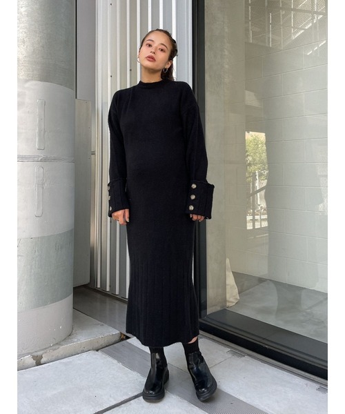 TRUNC（トランクエイティーエイト）の「Button Sleeve Knit One Piece（ワンピース・レディース・ブラック/アイボリー・FREE）」の2枚目の写真