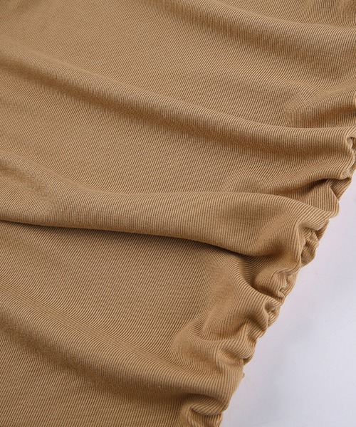 Jasmine Grandiflorum(ジャスミングランディフローラム)の「【Jasmine】セクシーVネックギャザーミニ丈ワンピース(ワンピース・レディース・ブラック/ベージュ・SMALL/MEDIUM/LARGE)」の17枚目の写真