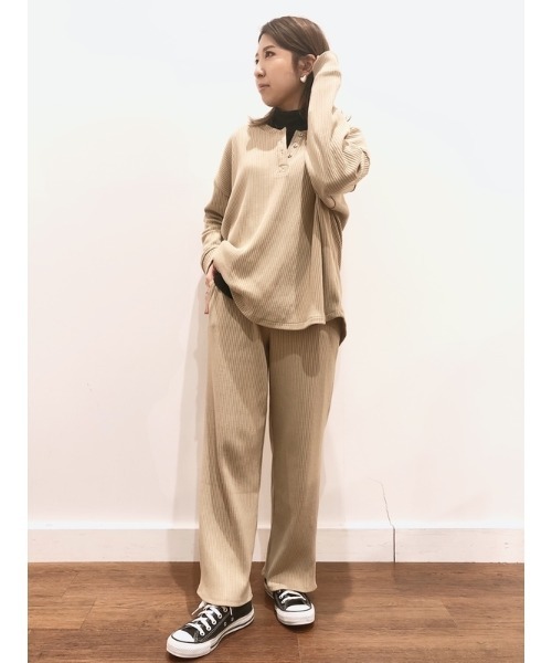 GAP（ギャップ）の「リブ編み ロングスリーブ ヘンリーネック トップス（Tシャツ/カットソー・レディース・ブラック/ベージュ/ブルー/アイボリー・S/M/L/XS/XXS/XL）」の14枚目の写真