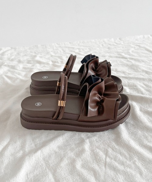 送料関税込【3.1 Phillip Lim】ロゼット付きアイレットサンダル 3.1 Phillip Lim＞STRP RIVET サンダル