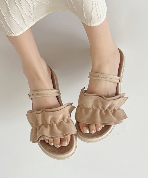 Shoes in Closet（シューズインクローゼット）の「軽量厚底  2WAY ボリューム ラッフル / フリル サンダル 6908（サンダル・レディース・ブラック/アイボリー/ライトピンク/ライトベージュ/グリーン系その他2/オフホワイト/ブラック×ブラック/ダークブラウン・LL/S/M/L/3L/XS）」の22枚目の写真