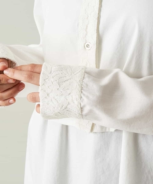 A de a.v.v（アードアー・ヴェ・ヴェ）の「レースドッキングベスト&ブラウスセット（シャツ/ブラウス・レディース・ブラック/ホワイト/ベージュ・36/38）」の6枚目の写真