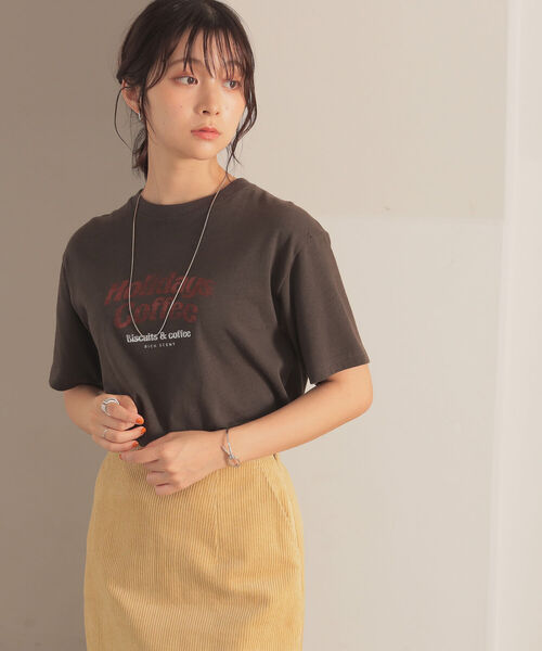 BeAMS DOT（ビームスドット）の「【WEB限定】BeAMS DOT / ヴィンテージ風 ロゴプリントTシャツ（Tシャツ/カットソー・レディース・アイボリー/スミクロ・ONE SIZE）」の9枚目の写真