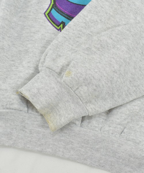 VINTAGE（ヴィンテージ）の「【ヴィンテージ古着】90's LOONEY TUNES / ルーニー・テューンズ トゥイーティー スウェット（スウェット・メンズ・グレー・X-LARGE）」の3枚目の写真