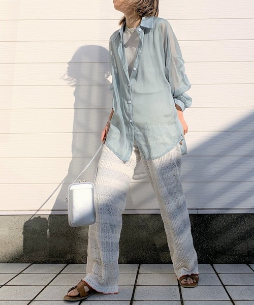 Q（キュー）の「シアーシャツ（シャツ/ブラウス・レディース・ライトブルー/オリーブ・MEDIUM）」の7枚目の写真