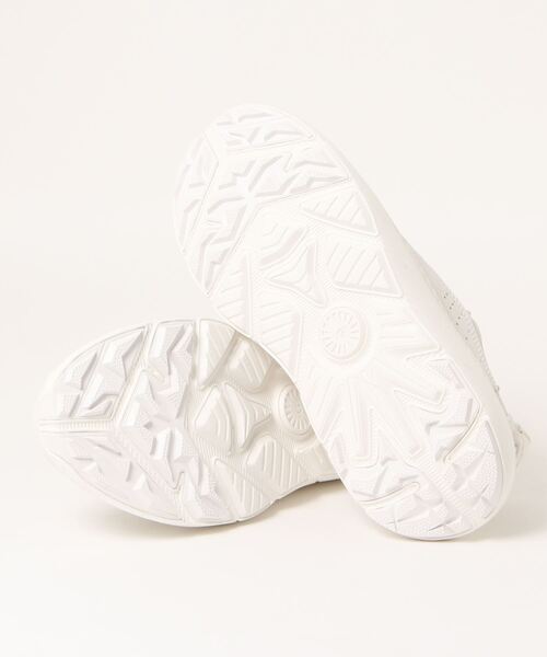 UGG（アグ）の「【UGG】M CA805 V2 NUBUCK（スニーカー・レディース・ホワイト・23cm/23.5cm/24cm/24.5cm/25cm）」の3枚目の写真