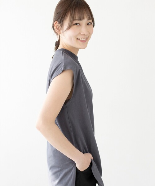 THE SHOP TK （ザ ショップ ティーケー ）の「◆【すっきり華奢見え】モックネックプルオーバー（Tシャツ/カットソー・レディース・チャコールグレー/ライトグレー/ブラック/ブラウン系その他・11/12/13）」の15枚目の写真