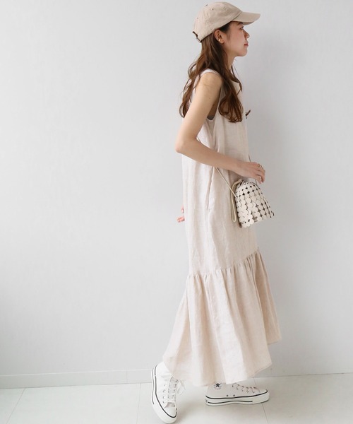 JOURNAL STANDARD relume(ジャーナルスタンダード レリューム)の「Yarn-Dyeリネンヘムギャザーワンピース(ワンピース・レディース・ベージュ/ネイビー/イエロー・FREE)」の8枚目の写真