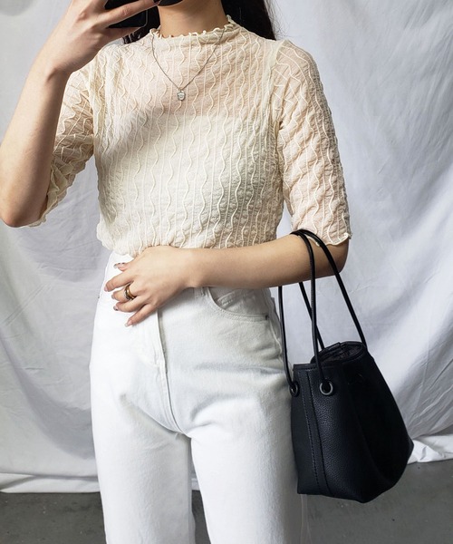 me+em select（ミームセレクト）の「プチハイネックシースルーニュアンスウェーブブラウス（Tシャツ/カットソー・レディース・ホワイト/アイボリー/ブラック・FREE）」の10枚目の写真