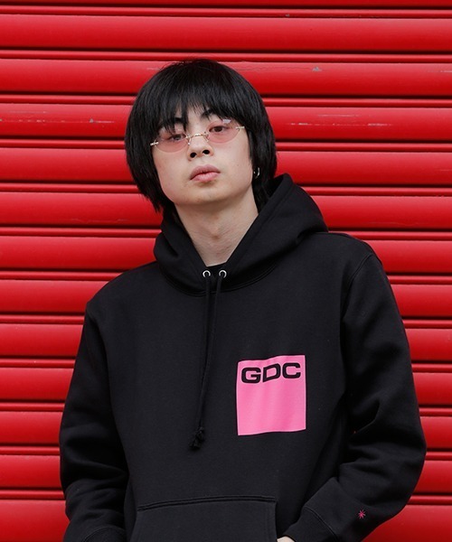 GDC(ジーディーシー)の「FRAMELESS OVAL SUNGLASSES(サングラス・メンズ・ブラック/グレー/ピンク・FREE)」の11枚目の写真