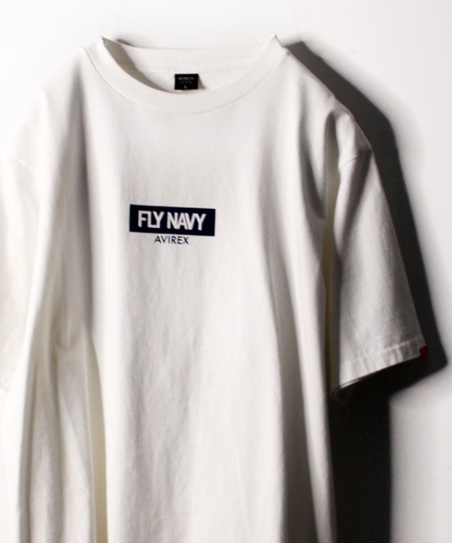 AVIREX（アヴィレックス）の「フライ ネイビー ガール Tシャツ / FLY NAVY GIRL T-SHIRT / アヴィレックス / AVIREX（Tシャツ/カットソー・メンズ・ブラック/ホワイト/クリーム・MEDIUM/XX-LARGE/LARGE/X-LARGE）」の17枚目の写真