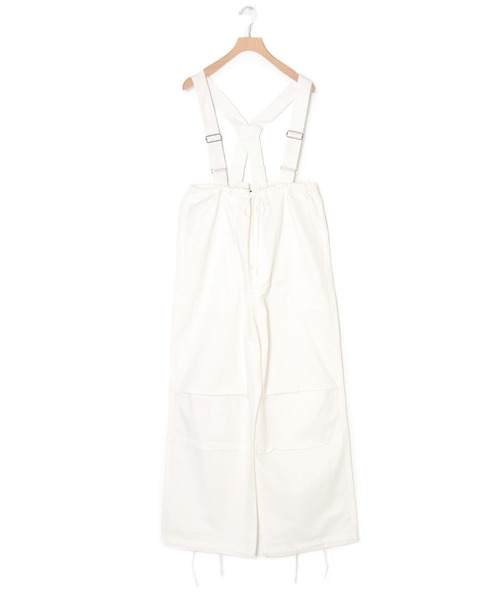 w closet（ダブルクローゼット）の「サスペンダー付きパラシュートパンツ（サロペット/オーバーオール・レディース・オフホワイト/カーキ/ブラック/ブラウン/ライトベージュ/ピンク/ミント/ライトカーキ/ベージュ/コーラルピンク・FREE）」の18枚目の写真