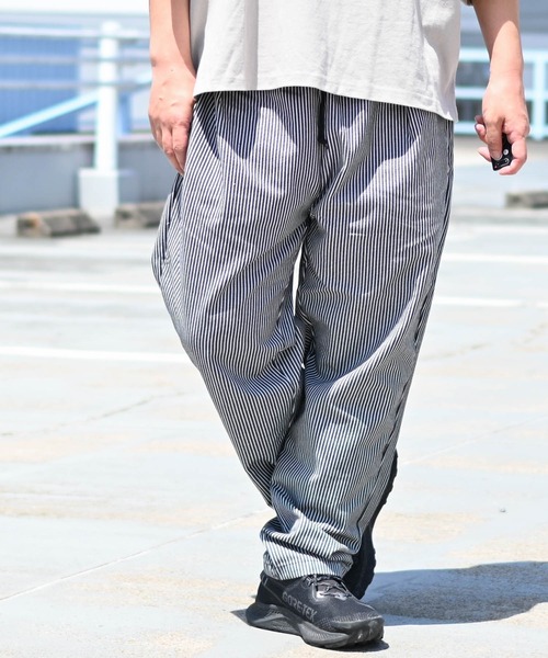 Ritzy（リッツィー）の「ヒッコリー シェフパンツ（その他パンツ・メンズ・オフホワイト/ネイビー/ブラック・X-LARGE/LARGE/SMALL/MEDIUM）」の2枚目の写真