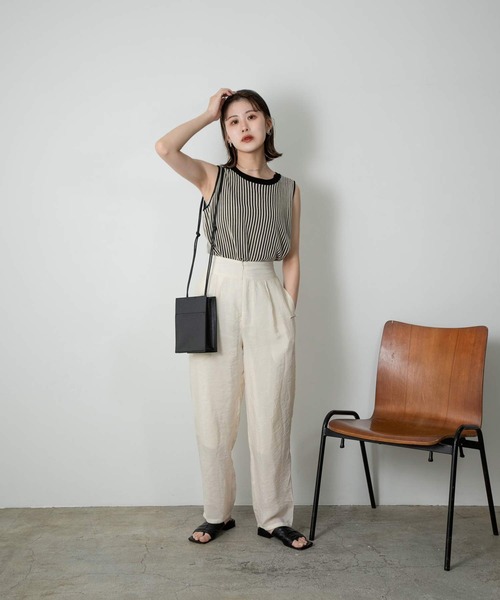 Amiur（エミレ）の「bicolor rib tank（タンクトップ・レディース・ブラック/ブラウン/グリーン・FREE）」の14枚目の写真