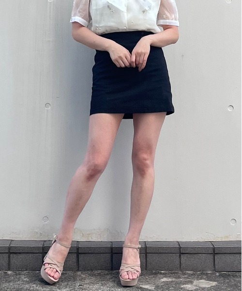 Voyage titty&Co.PETIT（ボヤージュティティアンドコープチ）の「【Voyage titty&Co. PETIT】ツイル台形スカパン（スカート・レディース・アイボリー/ブラック・FREE）」の2枚目の写真