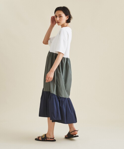 GRACE CLASS(グレースクラス)の「タフタコンビTeeワンピース(ワンピース・レディース・ホワイト/ベージュ・36)」の3枚目の写真
