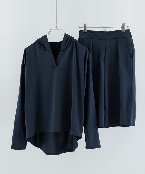 Fashion Letter（ファッションレター）の「UVラッシュガードトップス＋バミューダパンツセットアップ（ラッシュガード・レディース・ブラック/ネイビー/モカ・M～Ｌ/L～LL）」の7枚目の写真