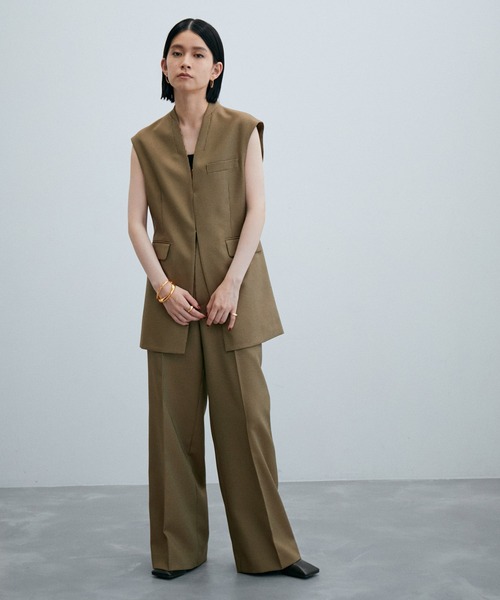 ADAM ET ROPE'（アダムエロペ）の「【サステナブル・セットアップ対応】シェイプジレ（その他アウター・レディース・ブラック/ブラウン・FREE）」の15枚目の写真