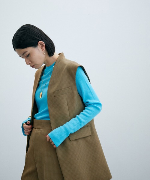 ADAM ET ROPE'（アダムエロペ）の「【サステナブル・セットアップ対応】シェイプジレ（その他アウター・レディース・ブラック/ブラウン・FREE）」の18枚目の写真