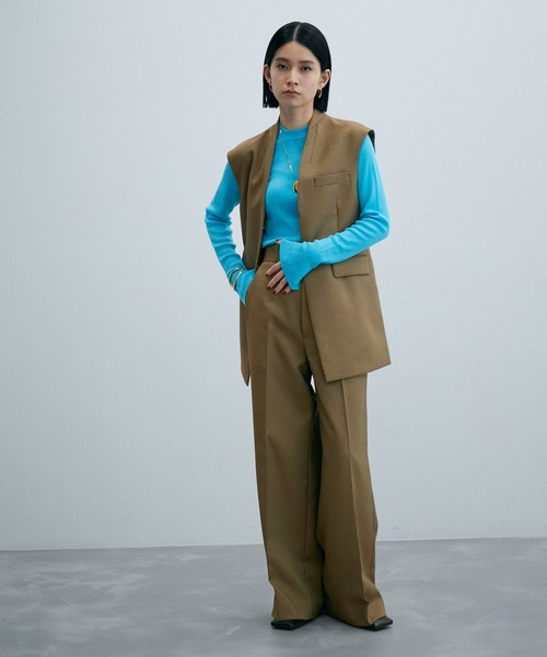 ADAM ET ROPE'（アダムエロペ）の「【サステナブル・セットアップ対応】シェイプジレ（その他アウター・レディース・ブラック/ブラウン・FREE）」の11枚目の写真