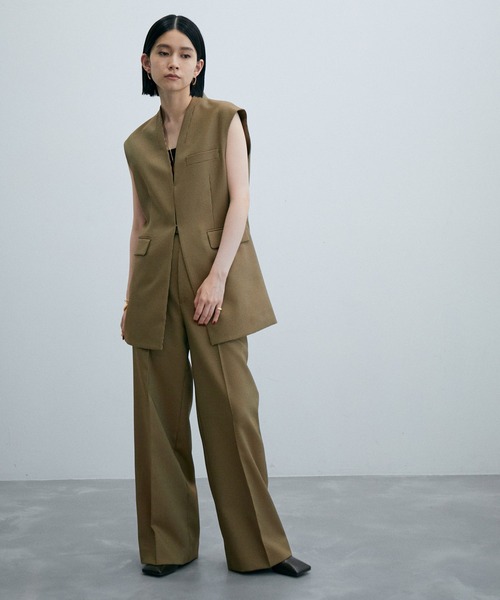 ADAM ET ROPE'（アダムエロペ）の「【サステナブル・セットアップ対応】シェイプジレ（その他アウター・レディース・ブラック/ブラウン・FREE）」の12枚目の写真