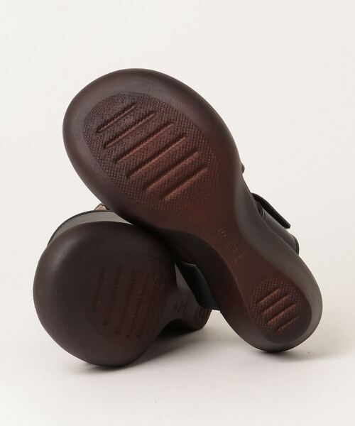 Regetta Canoe(リゲッタカヌー)の「Regetta Canoenoe/リゲッタカヌー バックベルト付きローウェッジサンダル CJLW5522A(サンダル・レディース・ブラウン/レッド/ブラック/ホワイト・L/LL/S/M)」の5枚目の写真